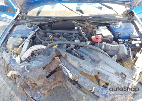 2012 Ford Fusion Se z USA, uszkodzony, nr VIN 3FAHP0HA2CR112787